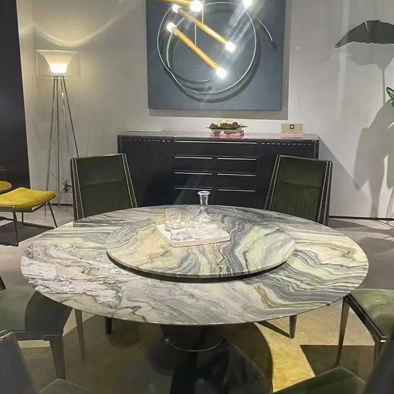 Was macht Quarzitplatten hitzebeständiger als andere Natursteine?